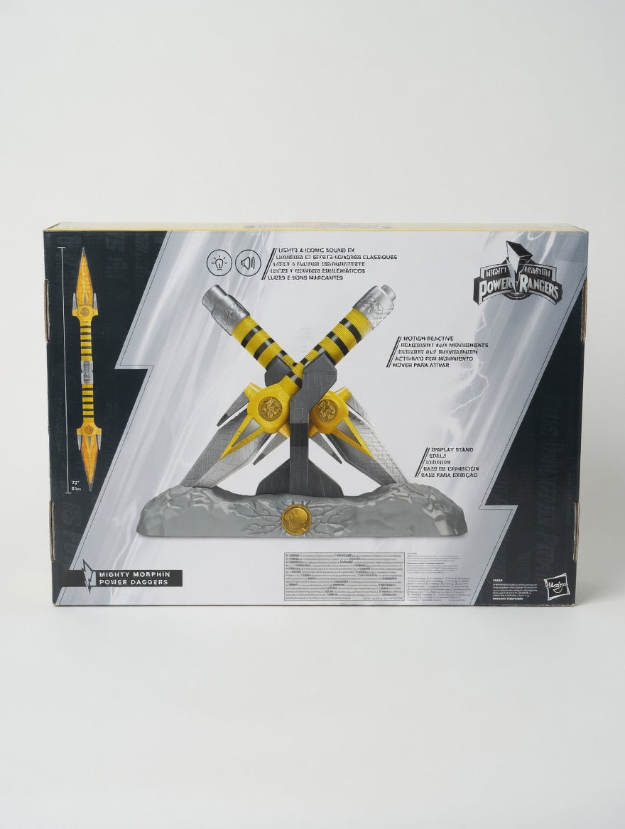 Power Rangers Lightning Collection Power Daggers – Mighty Morphin Yellow Ranger